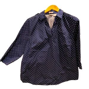 Chico's Navy Blue Polka-Dot Shirt, wrinkle resistant side vents at hem of shirt